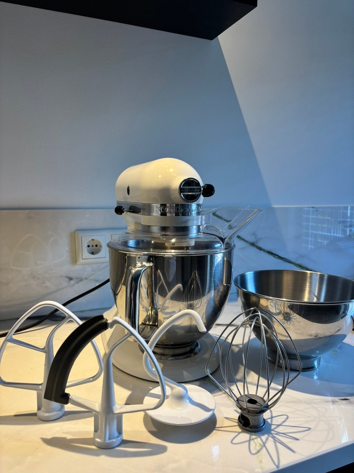 KitchenAid Artisan Keukenmixer Mixer Wit (Compleet), 4 liter of meer, Ophalen of Verzenden, Zo goed als nieuw, 3 snelheden of meer