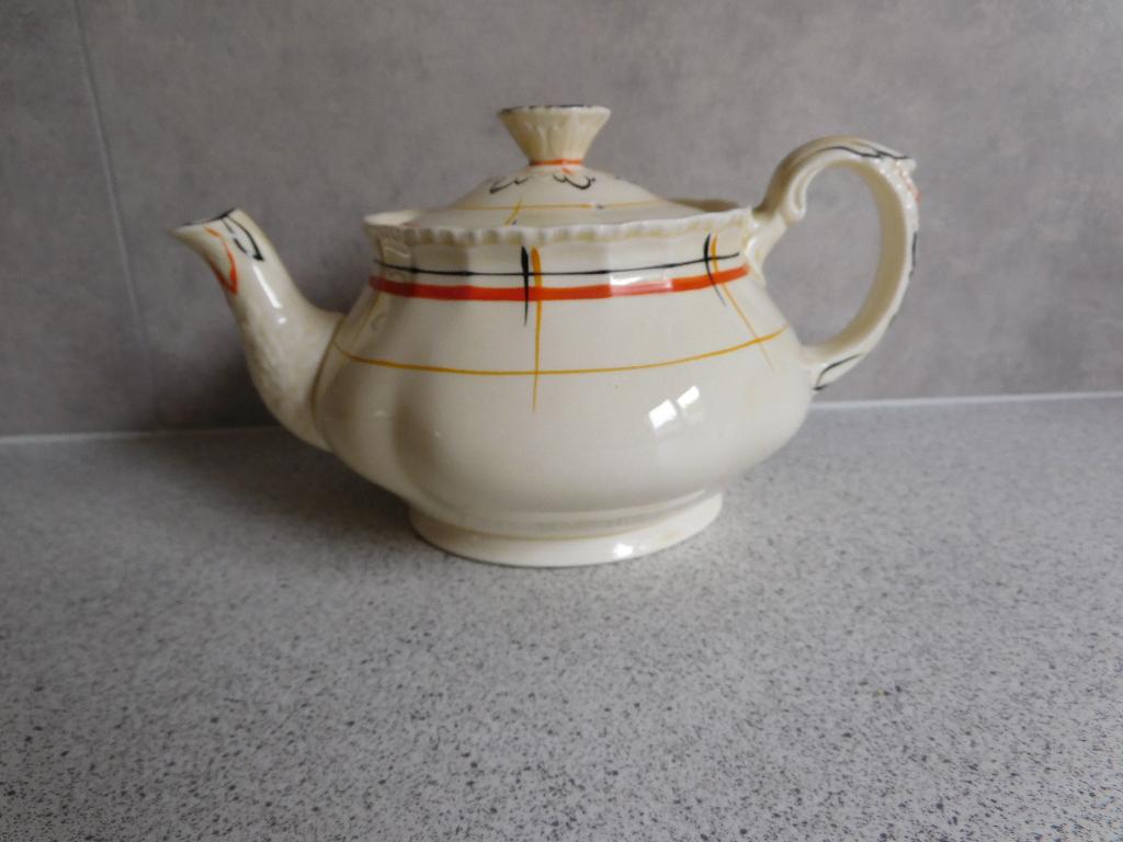 Theepot Creamware Oranje en Zwart Design W.H Grindley & Co, Antiek en Kunst, Ophalen of Verzenden