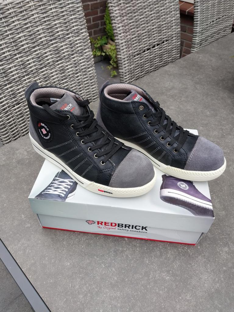 Te koop .veiligheids schoenen S3 Hoog nieuw Redbrick maat 42, Ophalen, Nieuw