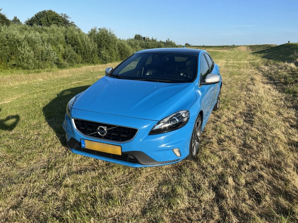 Volvo V40 2.0 D2 120PK 2015 Blauw, Auto's, Voorwielaandrijving, 4 cilinders, 1969 cc, Blauw