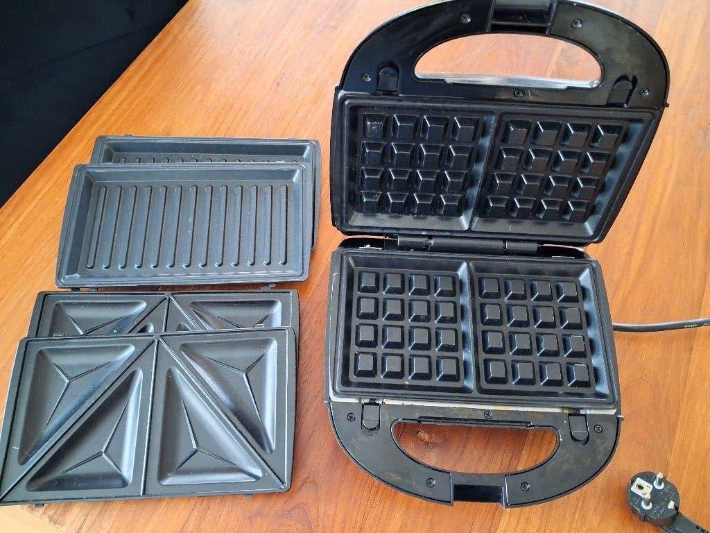 Tosti/ wafelijzer, Ophalen, Zo goed als nieuw