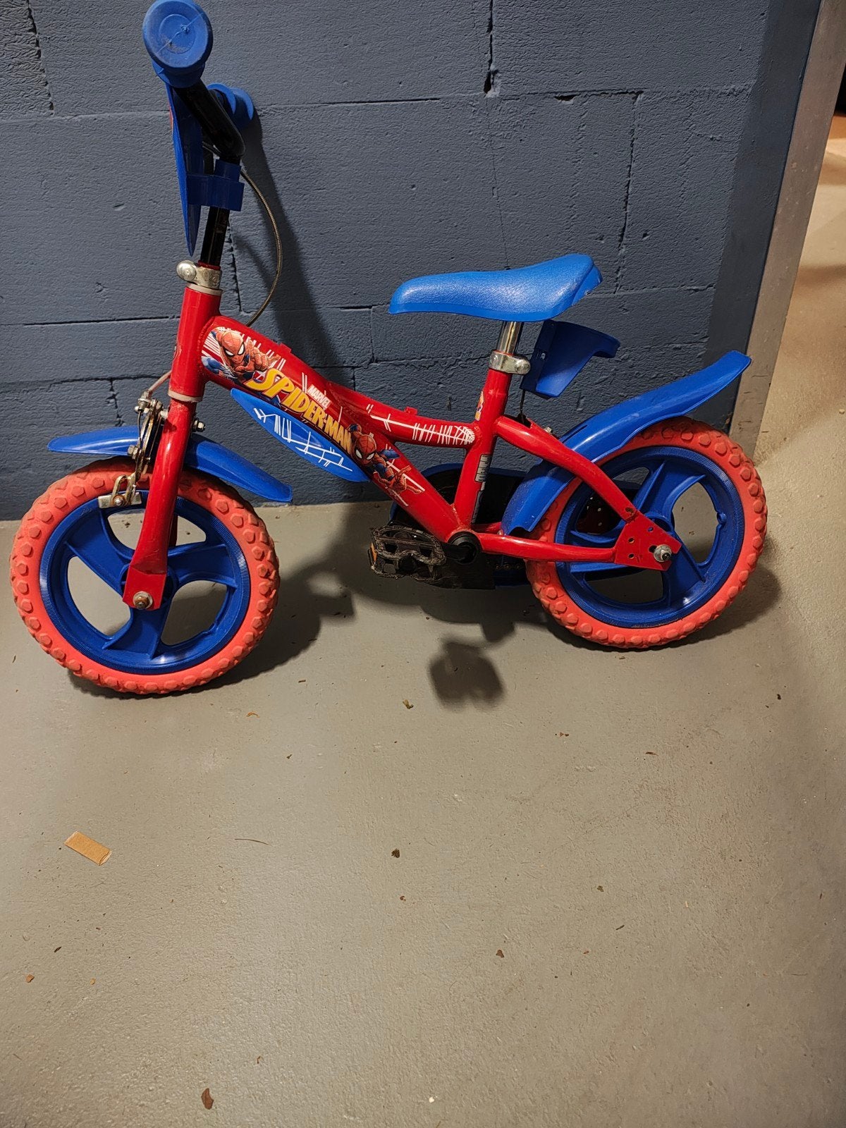 Spiderman Kinderfiets - Rood/Blauw, Fietsen en Brommers, Fietsen | Kinderfietsjes, Ophalen
