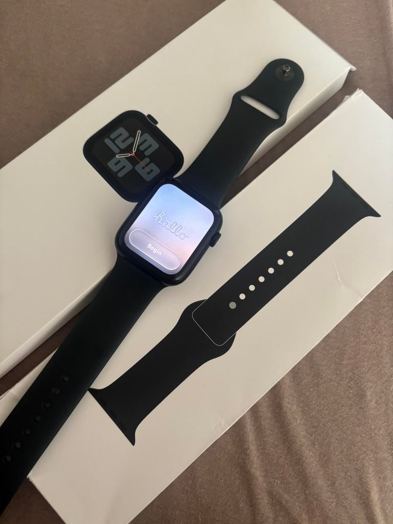 APPLE Watch SE GPS 44 mm M/L, Sieraden, Tassen en Uiterlijk, Smartwatches, Ophalen, Zwart, IOS, Conditie