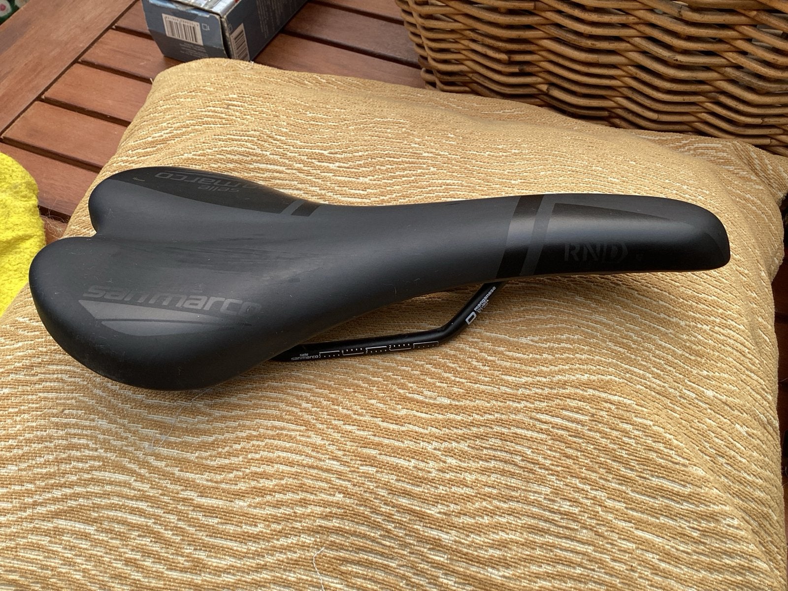 Selle San Marco RND Zadel - Zo goed als nieuw, Fietsen en Brommers, Overige materialen, Ophalen of Verzenden, Zo goed als nieuw