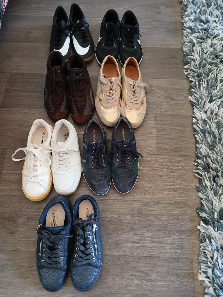 Sneakers, Ophalen of Verzenden, Zo goed als nieuw, Jongetje of Meisje, Schoentjes