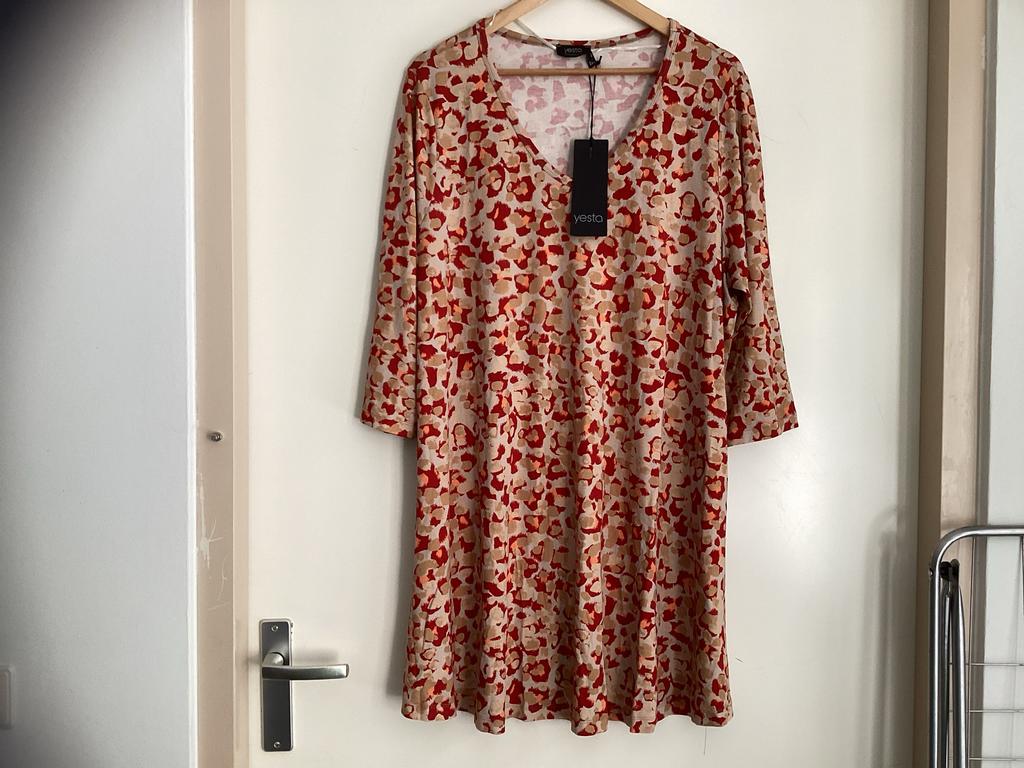 Yesta Jurk Maat 46 Viscose/Elastan Rood/Camel 3/4 Mouw, Kleding | Dames, Grote Maten, Nieuw, Jurk, Rood, Ophalen of Verzenden