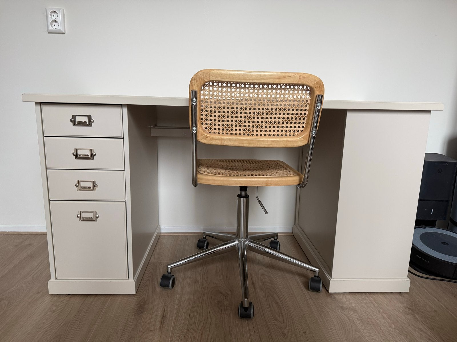IKEA VEBJÖRN Bureau met lades - Beige, Ophalen, Gebruikt, Spaanplaat of MDF, IKEA