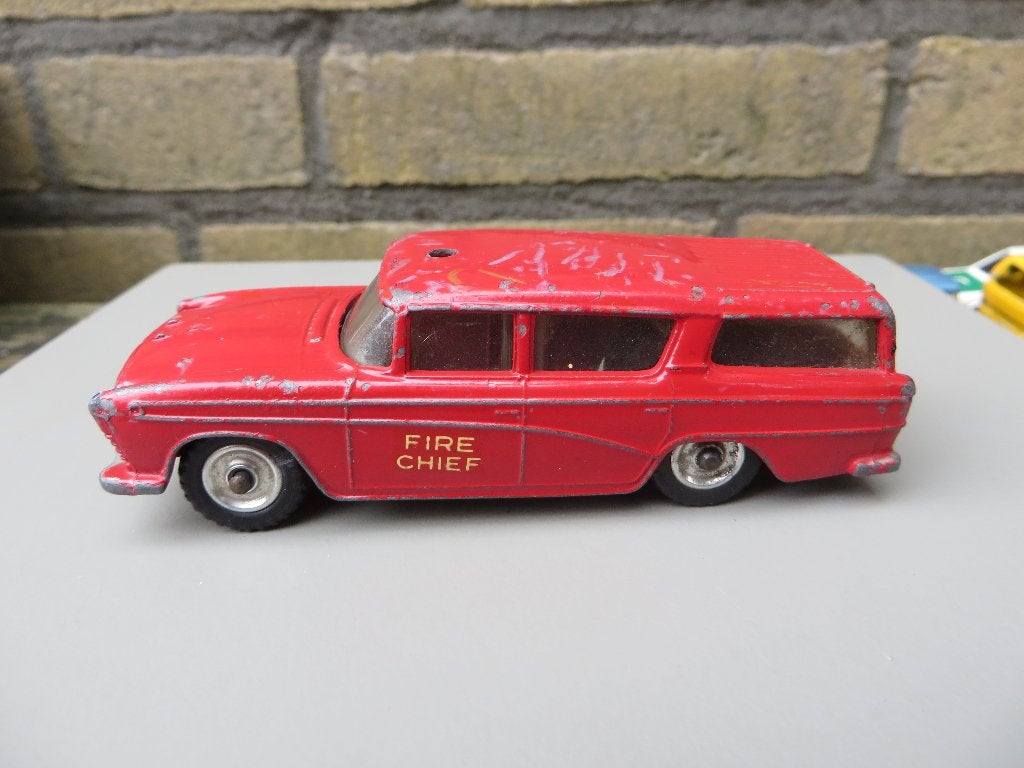 Dinky Toys Nash Rambler FIRE CHIEF, Ophalen of Verzenden, Gebruikt, Auto, Dinky Toys