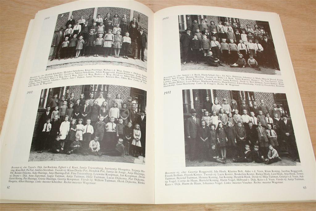 125 Jr Christelijk Onderwijs Middelstum — Schoolgeschiedenis, Boeken, Ophalen of Verzenden, Gelezen