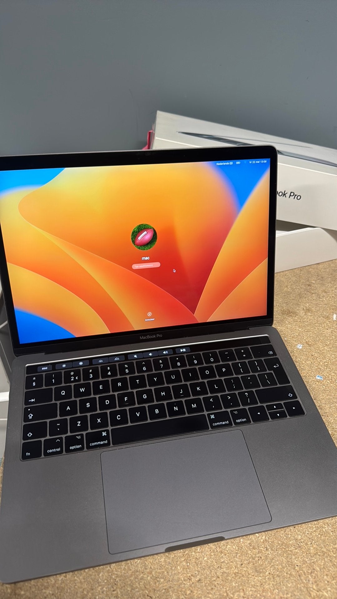 Macbook Pro 13 inch / Touchbar / 2017 / 500GB, Gebruikt, 2 tot 3 Ghz, 13 inch, Ophalen