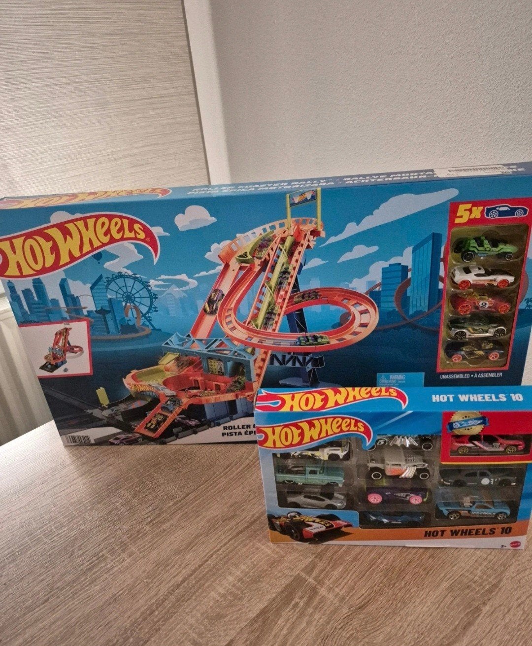 Hot Wheels rollercoaster rally + 10 pack hot wheels, Ophalen of Verzenden, Nieuw, Handmatig, Hot Wheels