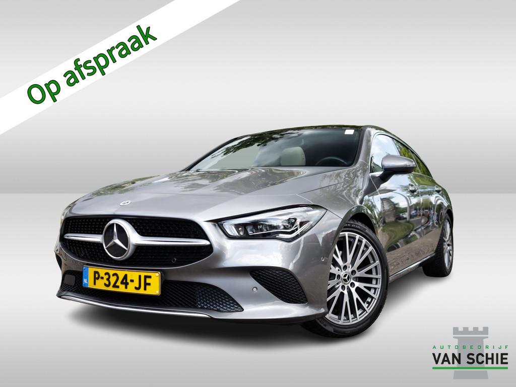 Mercedes-Benz CLA-Klasse Shooting Brake 180 Business Solutio, Auto's, 136 pk, Gebruikt, 4 cilinders, Zilver of Grijs