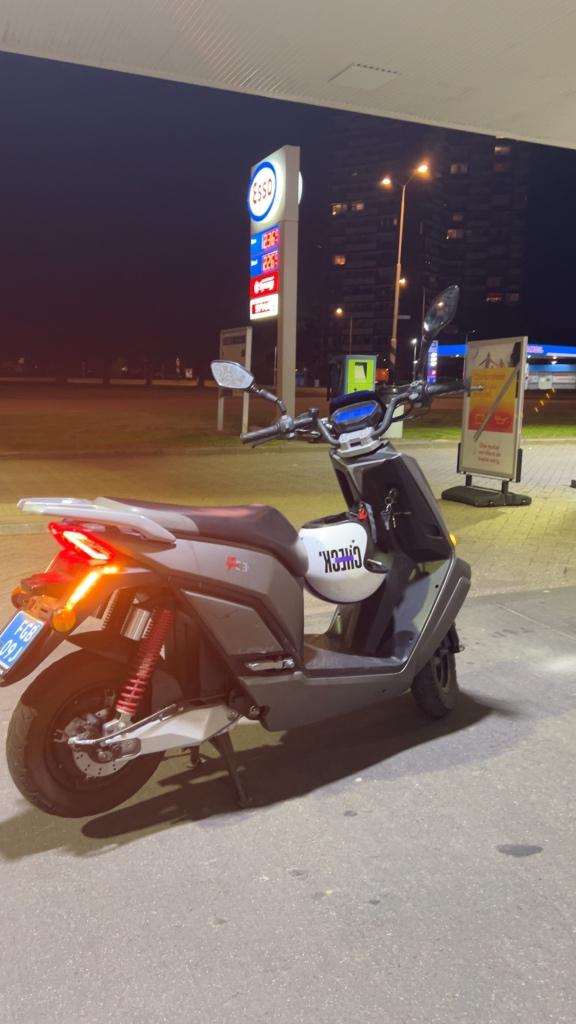 979km, Ophalen, 60 cc, Lifan, Zo goed als nieuw