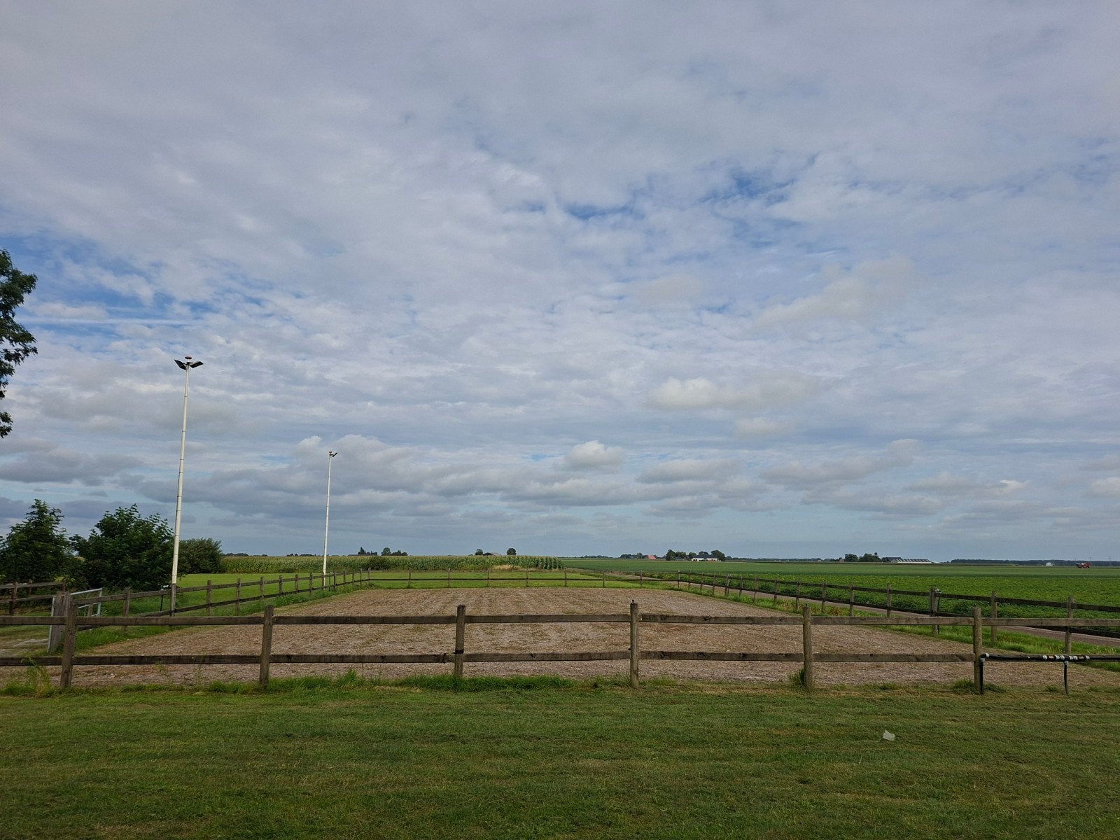 Paardrijbak/rijbak te huur - Lemmer – 20x40 – verlichting, Dieren en Toebehoren, Toebehoren, 1 paard of pony