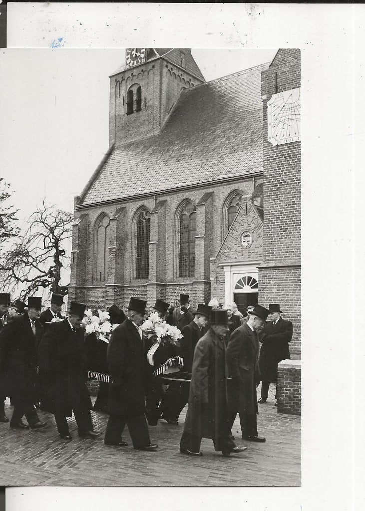 Utrecht Begrafenis met 10 dragers met hoge hoeden Foto, Ophalen of Verzenden, Ongelopen, Utrecht