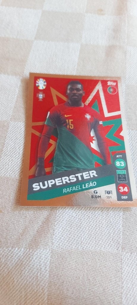 voetbal plaatje EK 2024 Rafael Leao Portugal reverseholo, Ophalen of Verzenden, Zo goed als nieuw, Plaatje