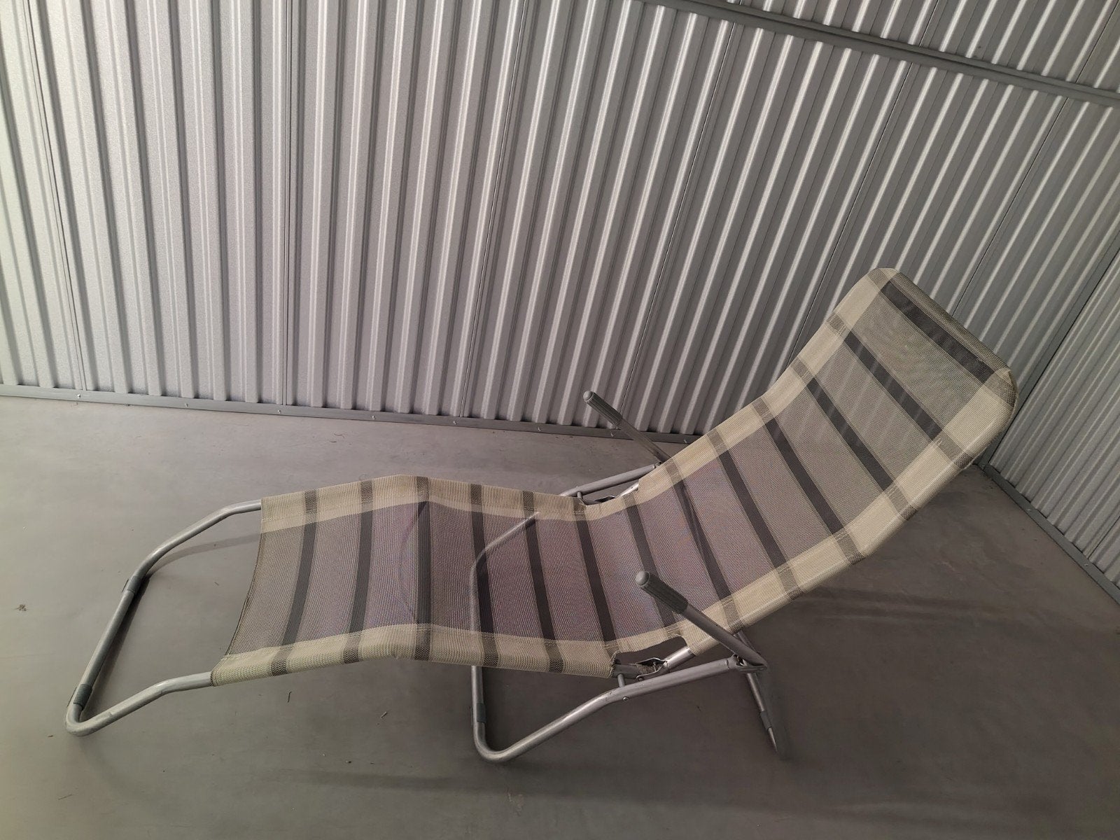 Verstelbare ligstoel met aluminium frame, Ophalen, Gebruikt, Aluminium, Verstelbaar