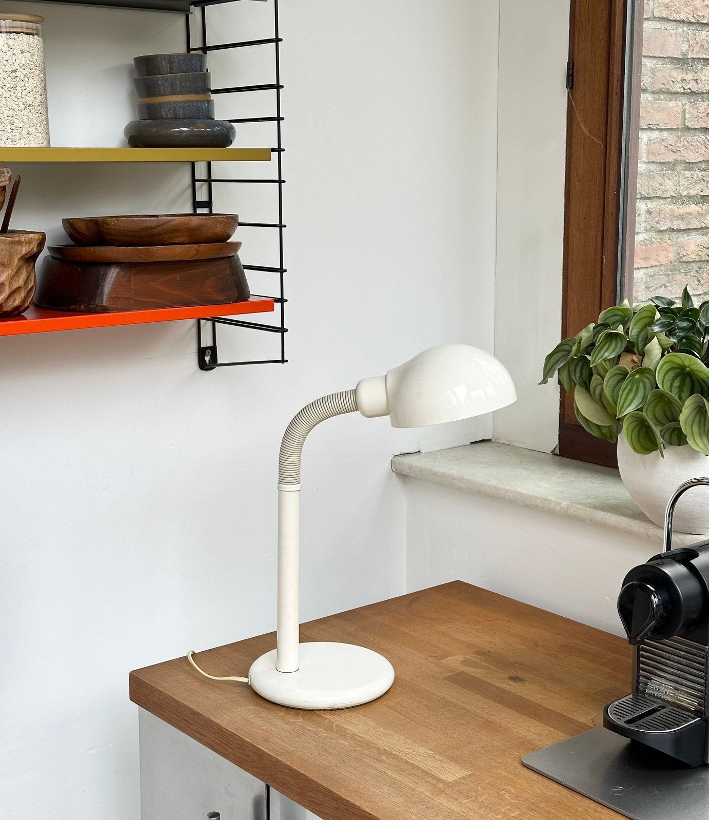 Vintage space-age bureaulamp, Bureaulamp, Ophalen, Beige, Artemide