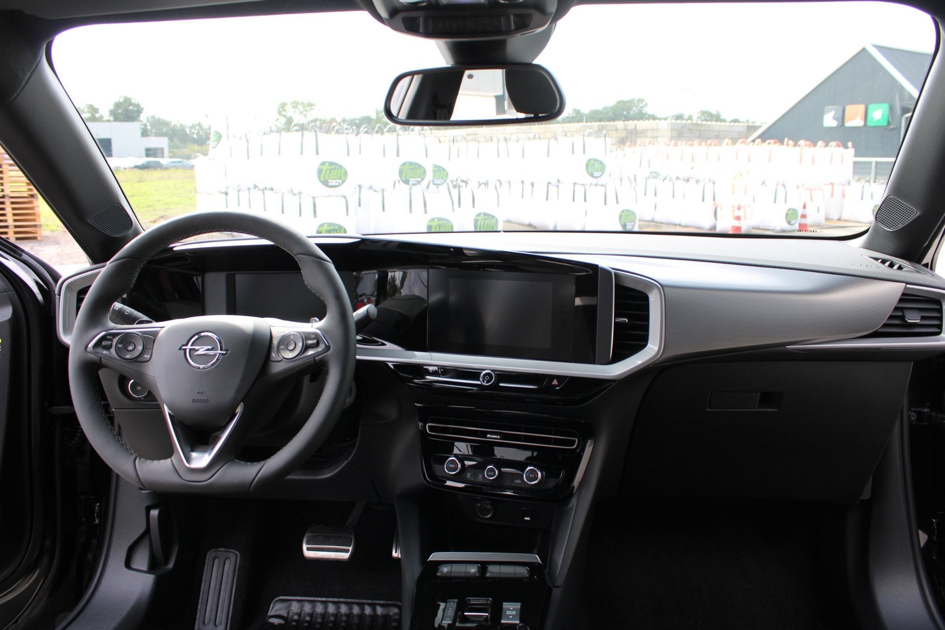 Foto 19 van Opel Mokka 1.2 Turbo GS CARPLAY|ECC AIRCO|CRUISE|CAMERA