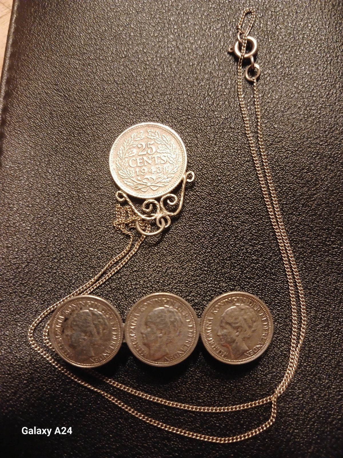 Unieke Zilveren Sieraden: Verzet 2e Wereldoorlog Collectie, Met hanger, Gebruikt, Ophalen of Verzenden, Zilver