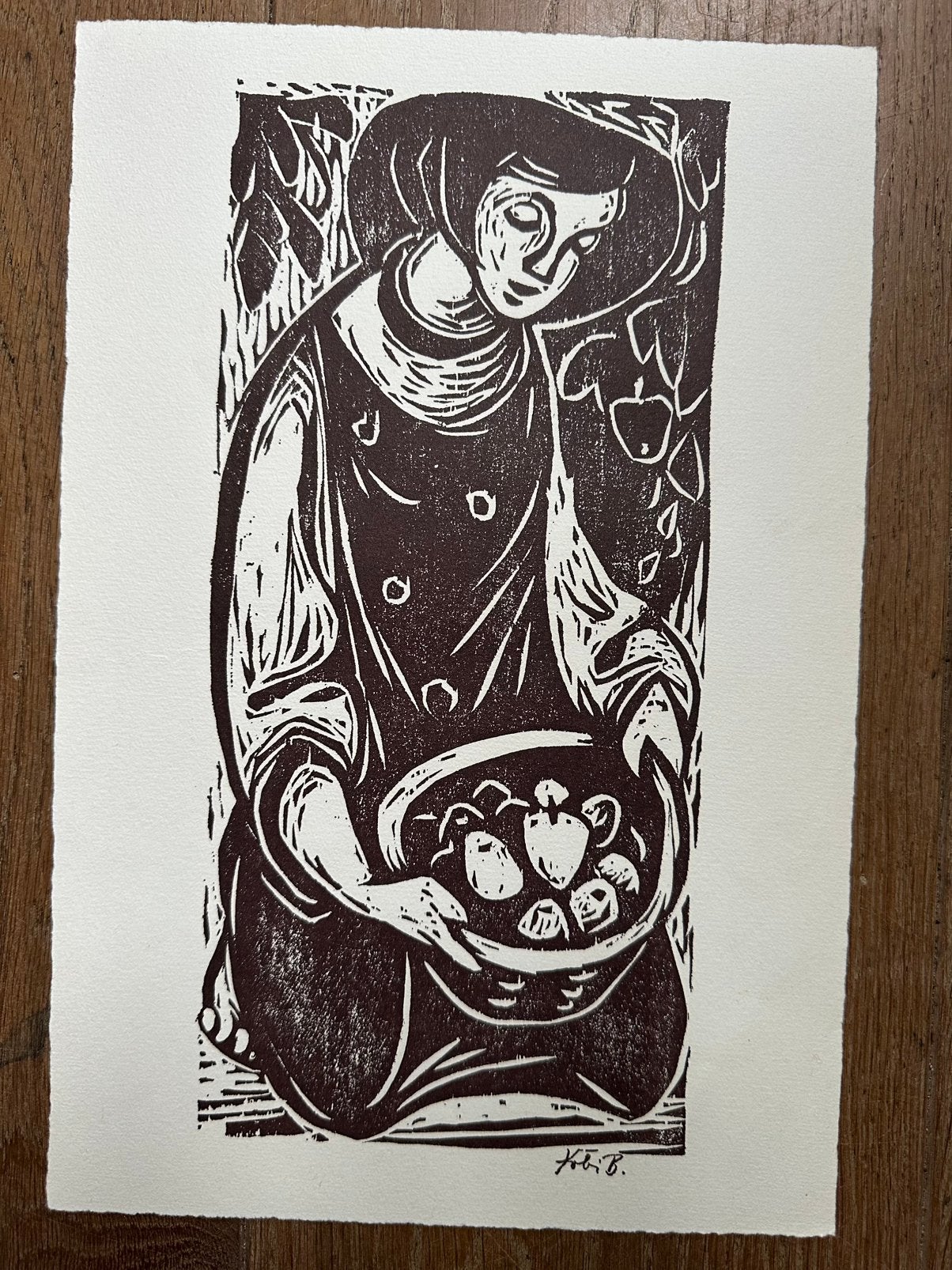 Originele handdruk linosnede vrouw met fruitmand, Ophalen of Verzenden