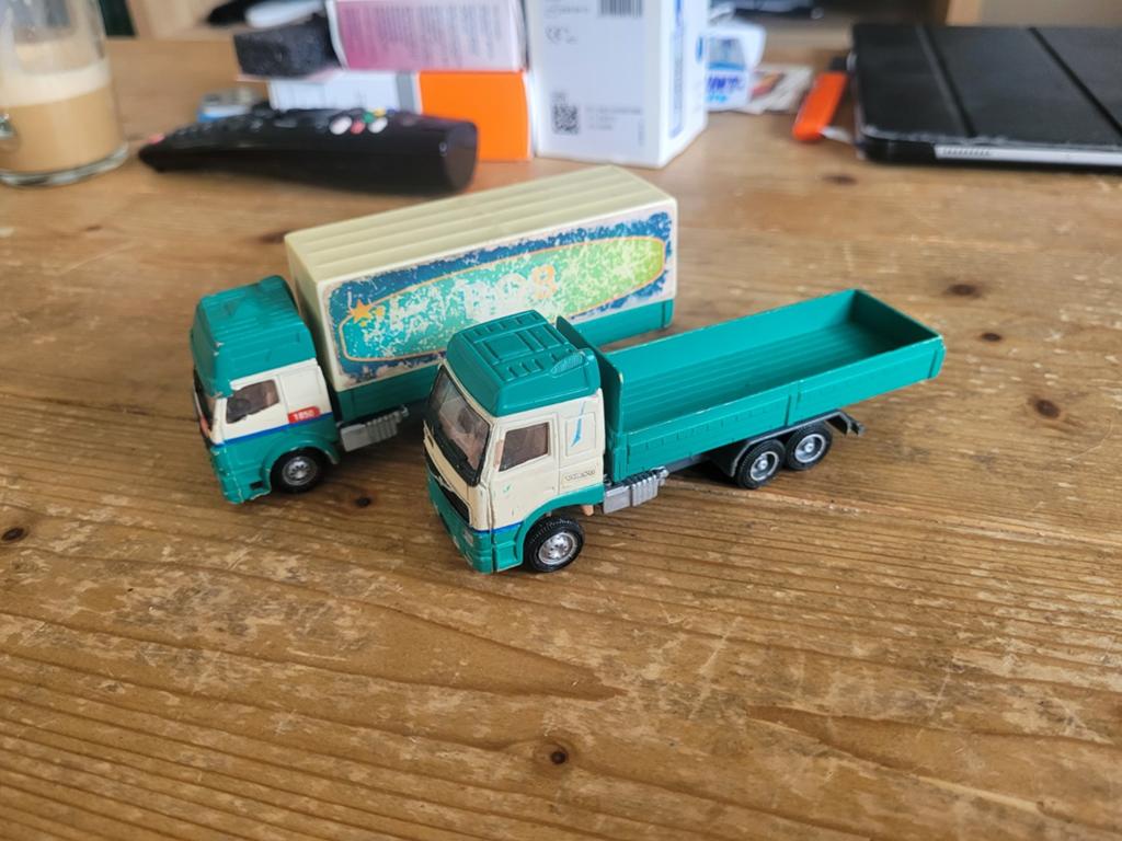 Verschillende vrachtauto's, Overige merken, N, Ophalen of Verzenden, Bus of Vrachtwagen