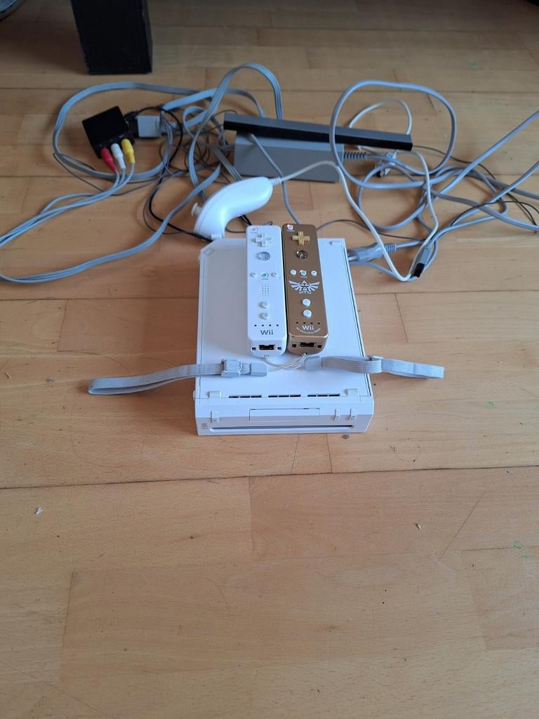 Nintendo Wii Console met 2 controllers en accessoires, Ophalen of Verzenden, Gebruikt, Met 2 controllers