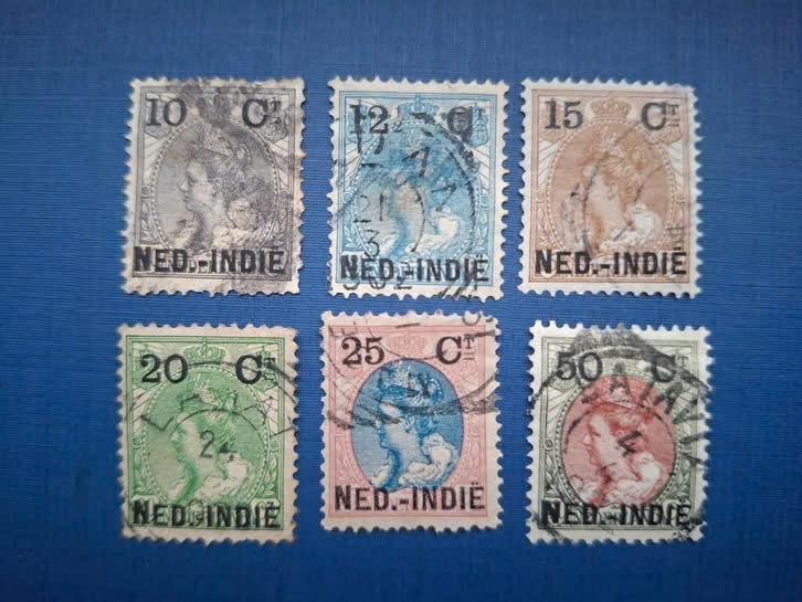 Postzegel NL Indie 1900 6 zegels Hulpuitgifte 16-05, Ophalen of Verzenden, Gestempeld, Nederlands-Indië