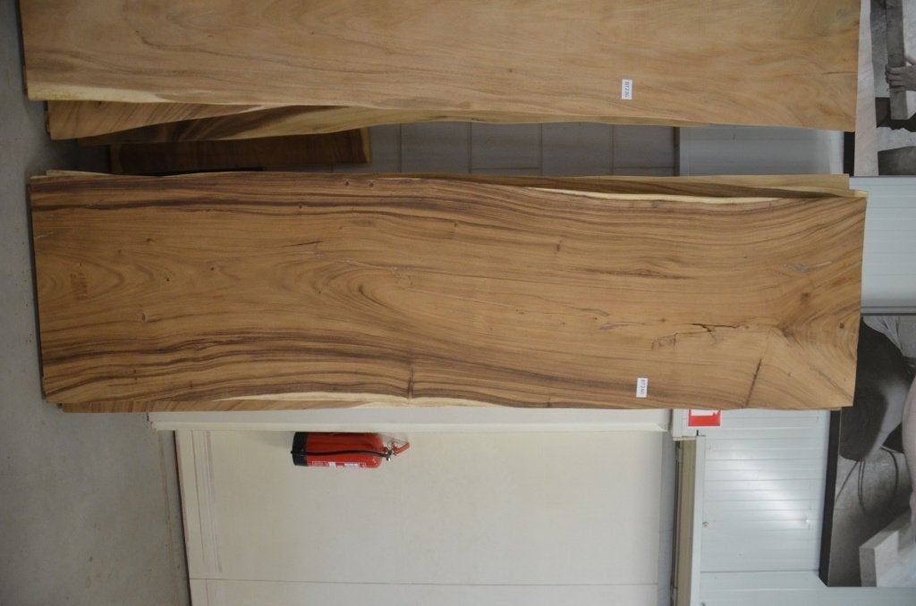 Boomstamtafel 300 cm suar -BT 240- 3 meter boomstamtafel, Huis en Inrichting, Overige houtsoorten, Ophalen of Verzenden, Vijf personen of meer