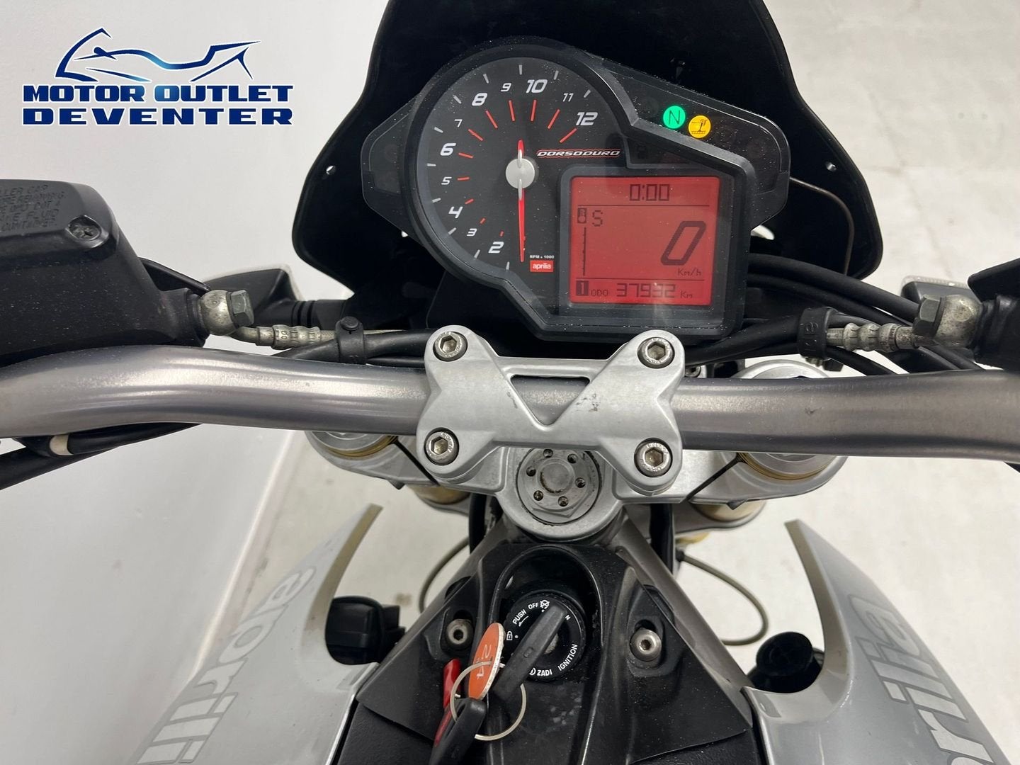 Dikke APRILIA DORSODURO 750 (bj 2008), 750 cc, 2 cilinders, Motorrijbewijs A, Bedrijf