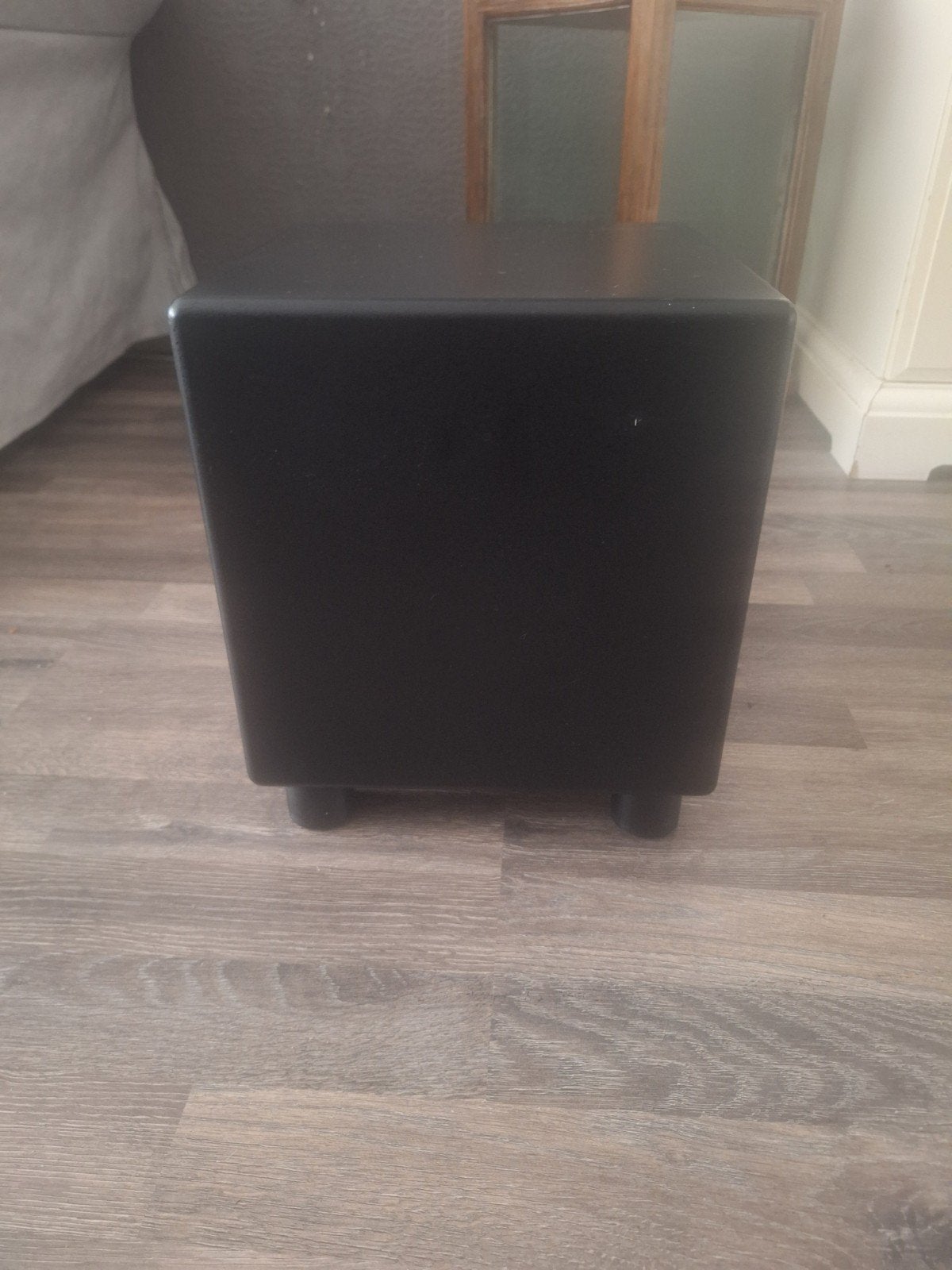 Rel Quake subwoofer, Audio, Tv en Foto, Ophalen of Verzenden, 120 watt of meer, Subwoofer, Overige merken