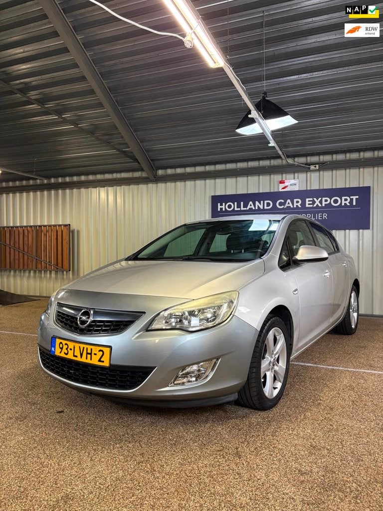 Opel Astra 1.4 Edition, Voorwielaandrijving, Euro 5, 101 pk, Gebruikt