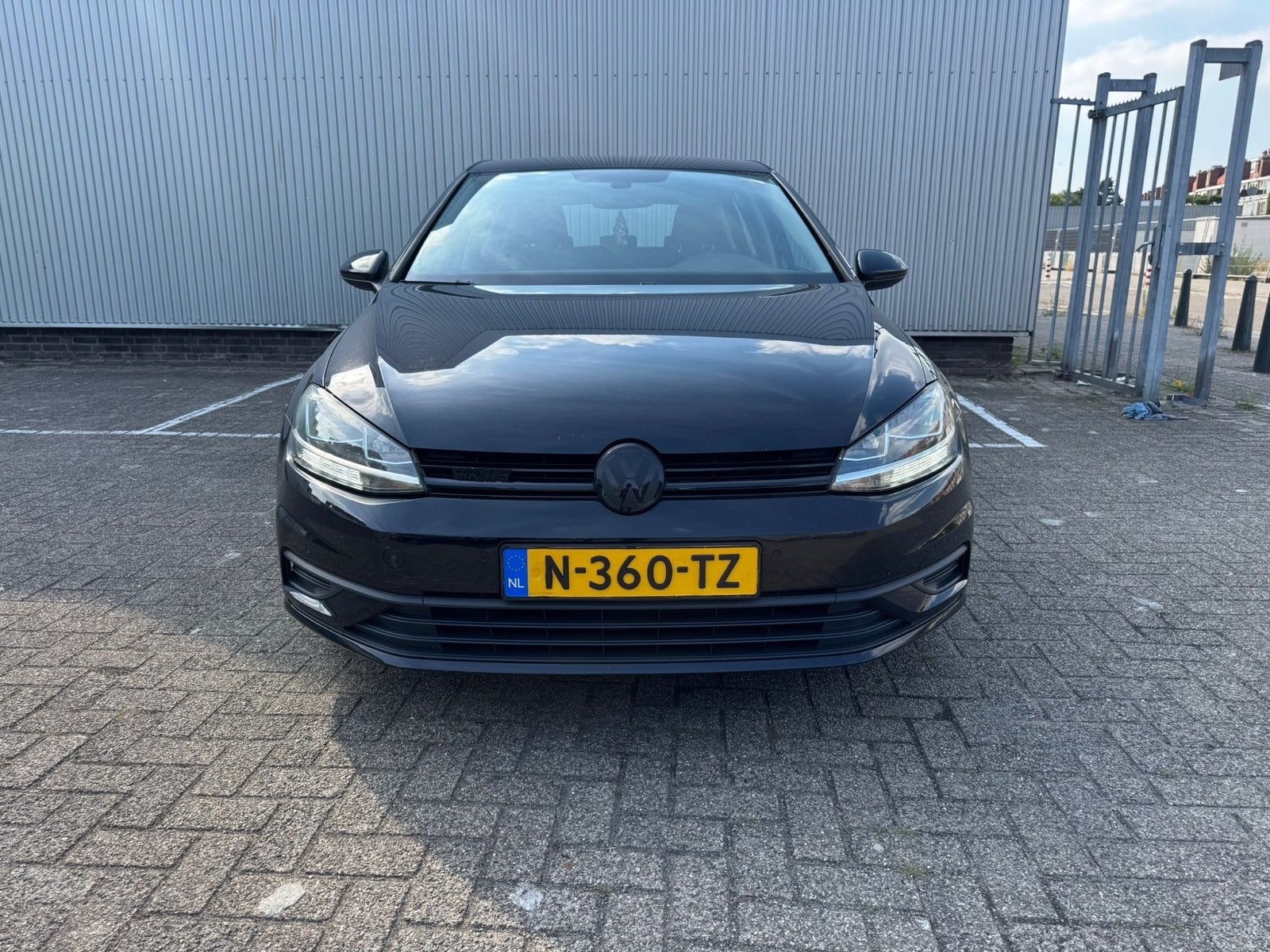 Volkswagen Golf 1.6 TDI 115pk 5D 2017 Zwart, Auto's, Voorwielaandrijving, 4 cilinders, 1219 kg, Zwart