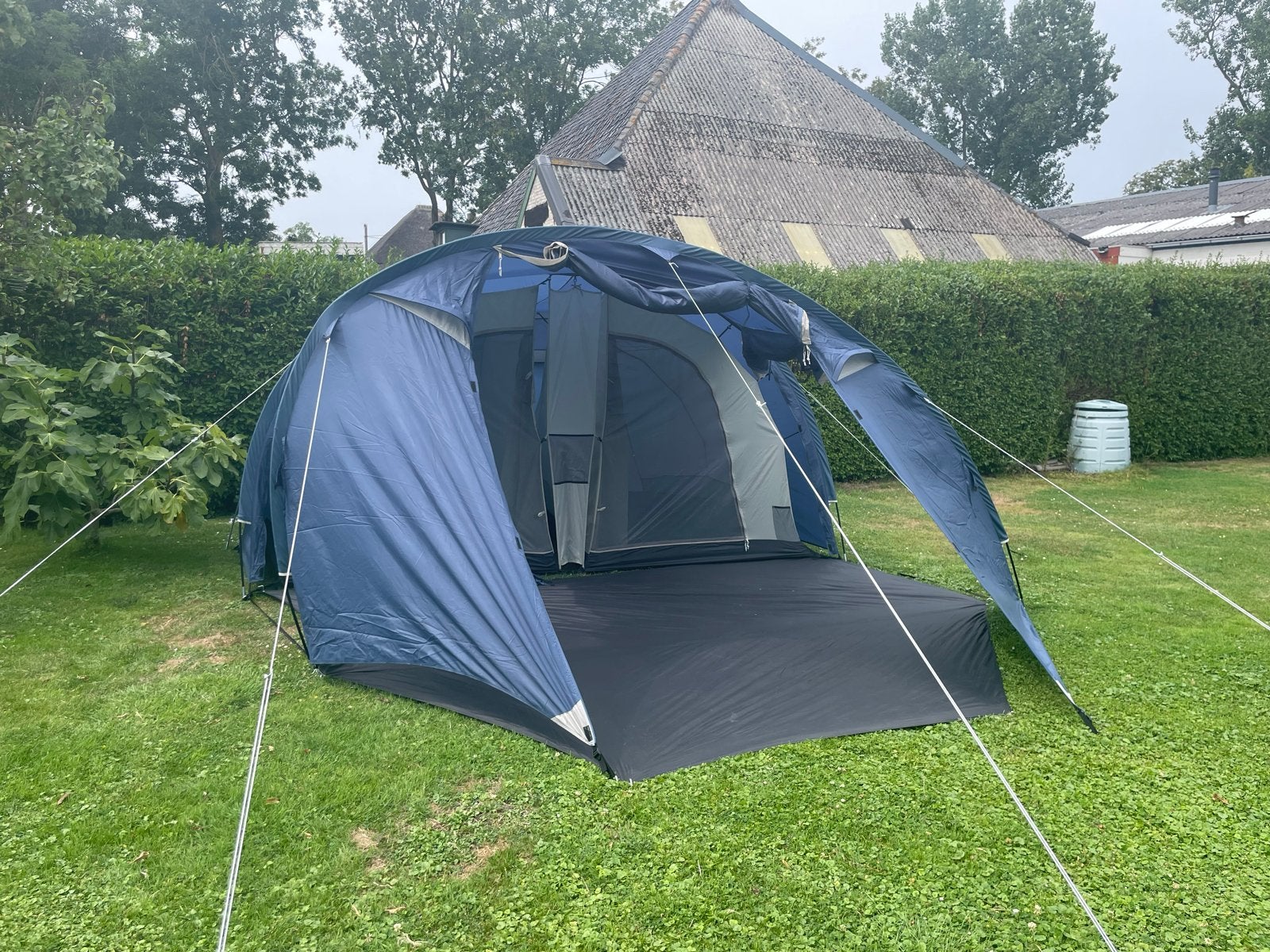 Nomad Desert Sunset 4-persoons tent, Ophalen, Zo goed als nieuw, Tot en met 4