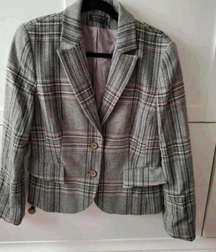 Wollen Blazer - Stijlvol en Warm, Maat 38/40 (M), Ophalen of Verzenden, Zo goed als nieuw, Apanage
