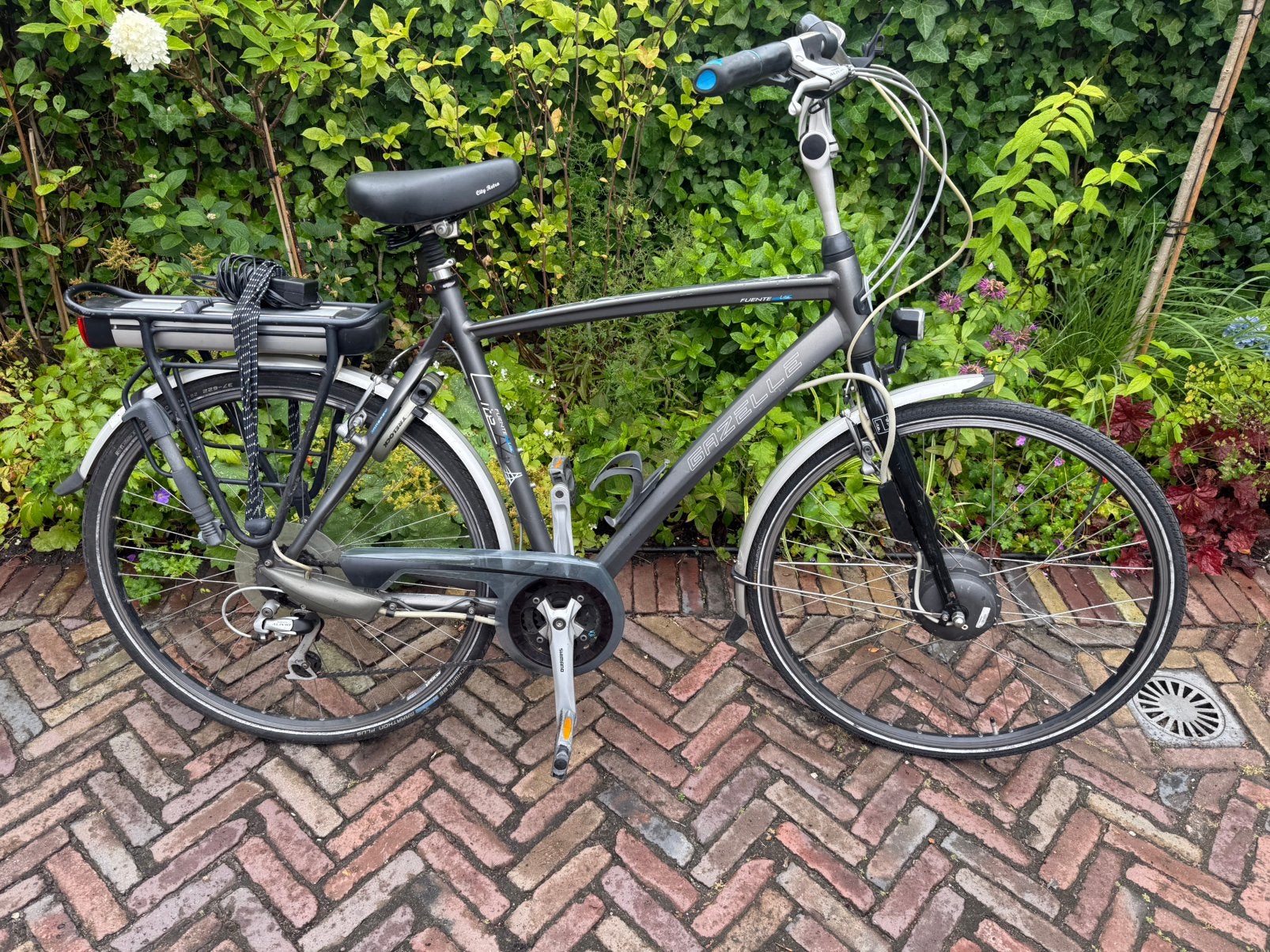 Gazelle Fuente Lite e-bike (accu overleden), Fietsen en Brommers, Fietsen | Heren | Herenfietsen, Ophalen, Gebruikt, Velgrem, Versnellingen