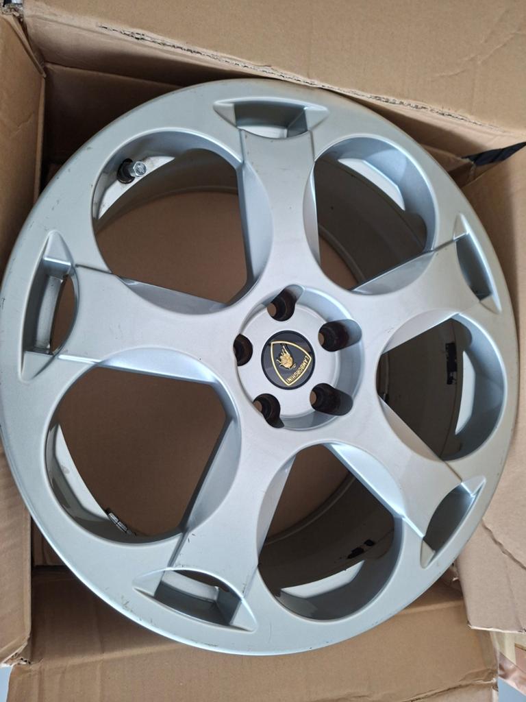 Lamborghini Gallardo Velgen 19 inch - Set van 4, Auto-onderdelen, Banden en Velgen, Gebruikt, Velg(en), 235 mm, Zomerbanden