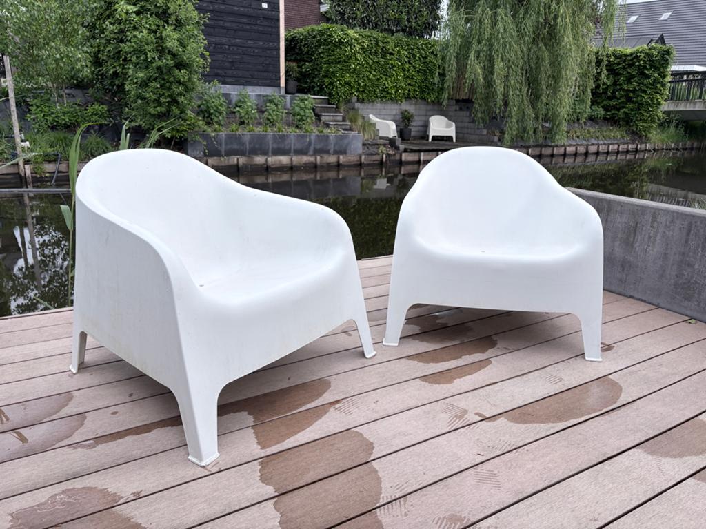 2x Witte kunststof tuinstoelen - IKEA Skarpo, Ophalen, Kunststof, Twee, Wit