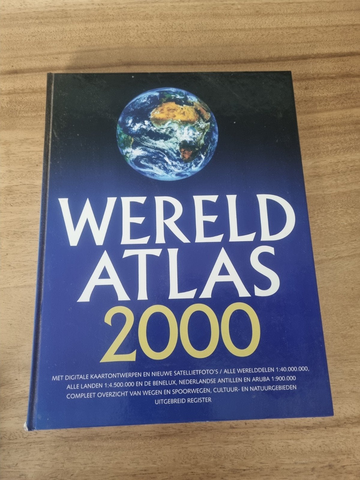 Wereld Atlas 2000, Ophalen of Verzenden