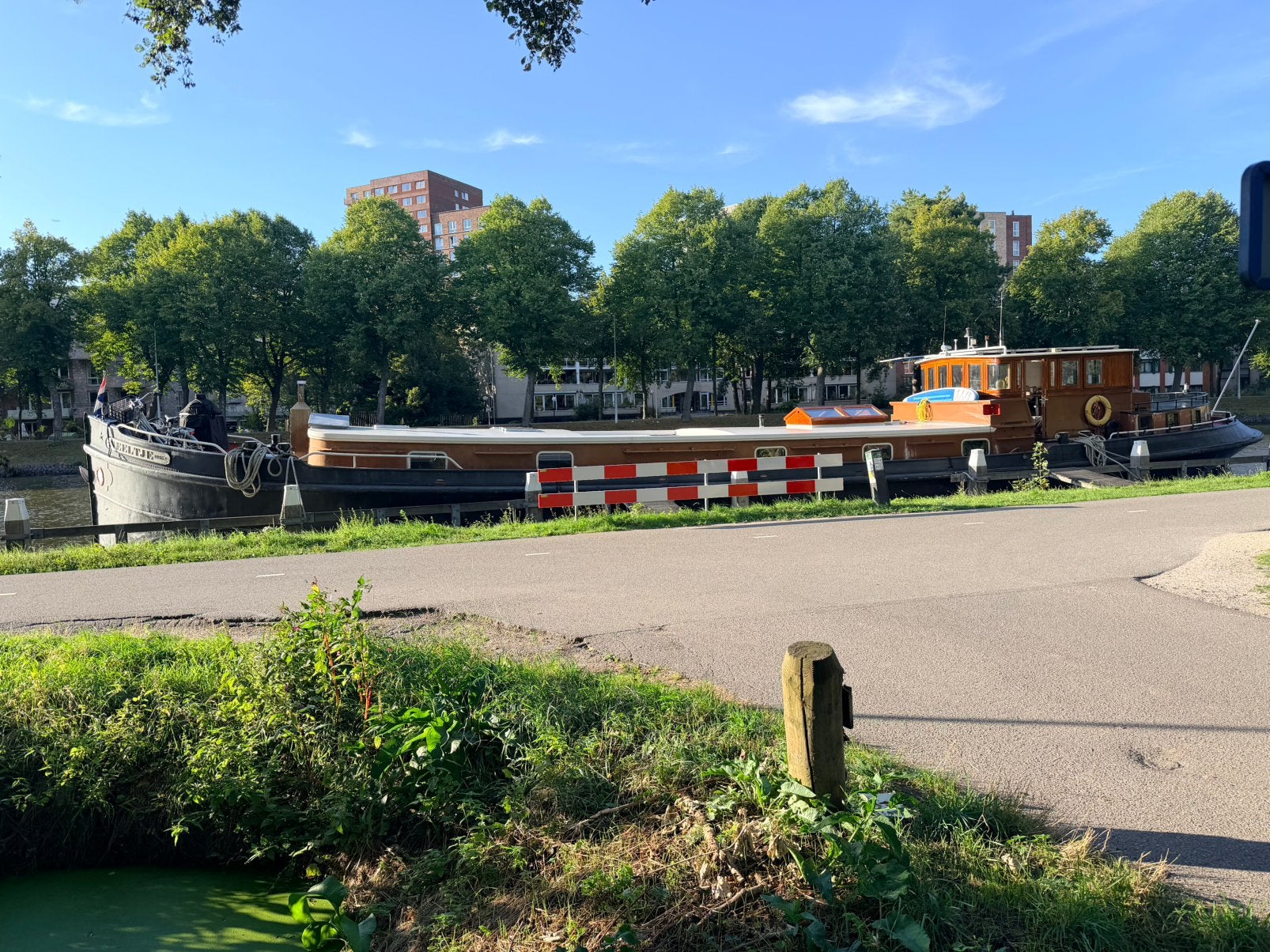 Katwijker luxemotor. Woonboot, Ophalen, Diesel