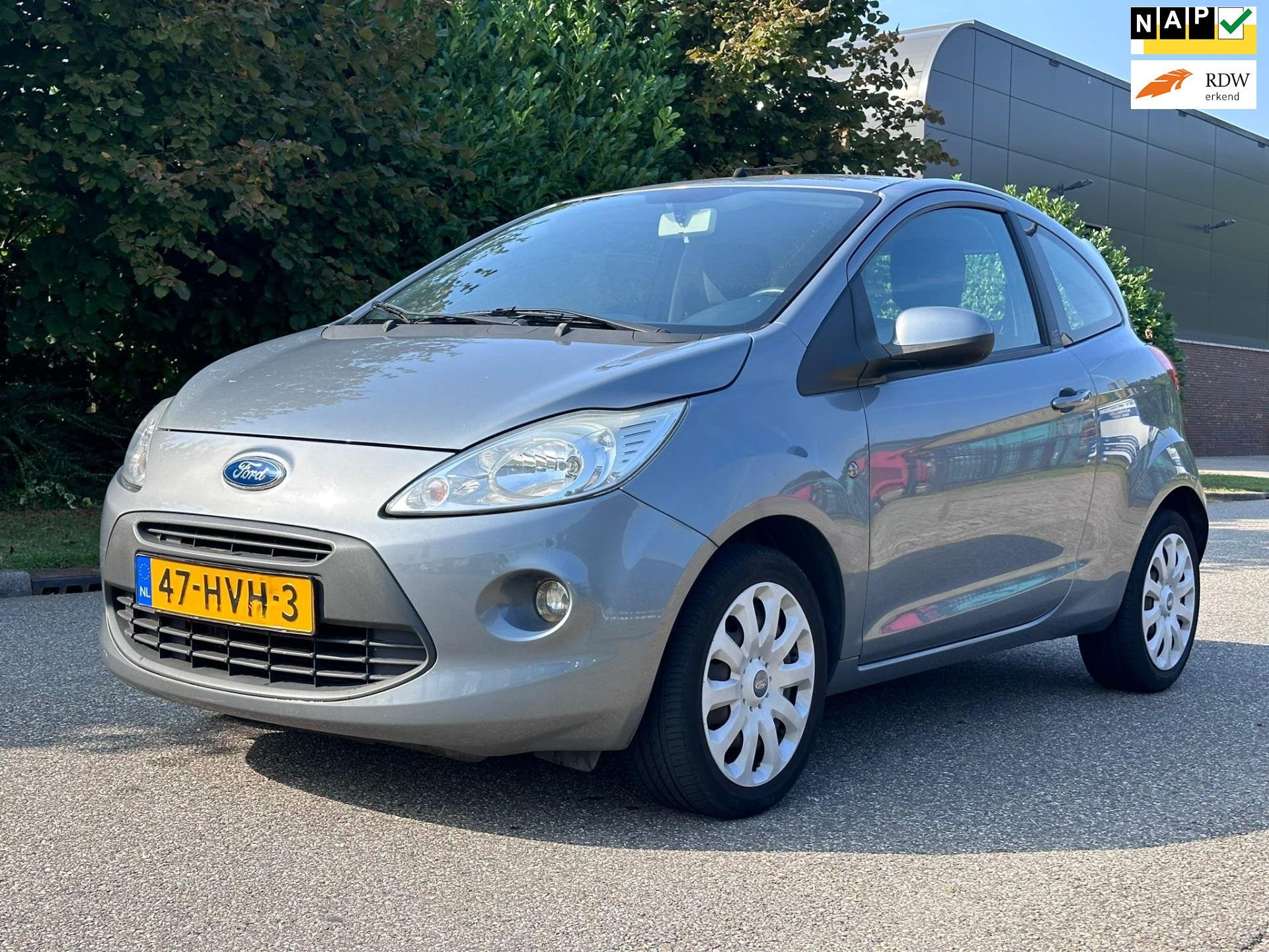 Ford Ka 1.2 Titanium Airco*10-04-2027 APK*Distributieriem ve, Voorwielaandrijving, Dealer onderhouden, Gebruikt, 1242 cc