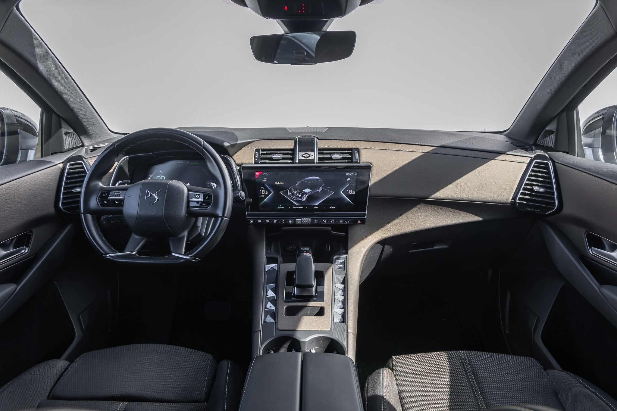 DS 7 Crossback E-Tense Business hyb 360 Camera | PDC | Cruis, Auto's, DS, Euro 6, 4 cilinders, Bedrijf, Hybride Elektrisch/Benzine