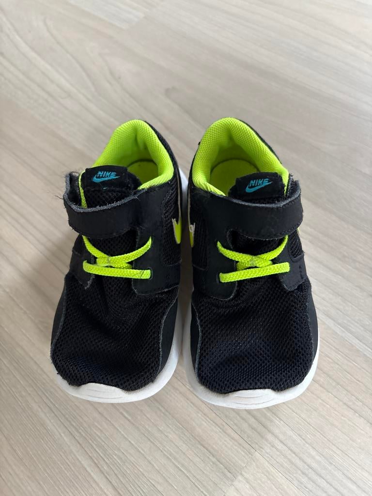 Nike schoenen maat 25, Ophalen, Jongen of Meisje, Schoenen, Nieuw