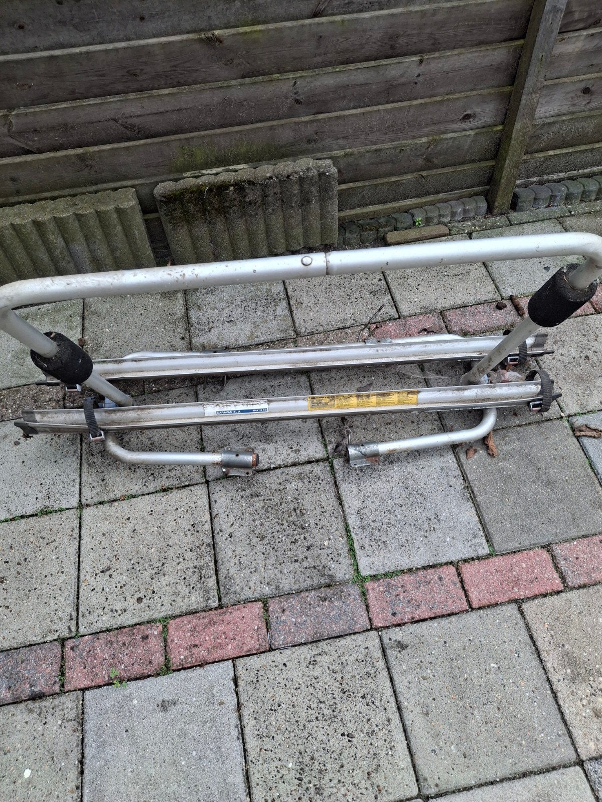 fietsendrager voor op de dissel, Ophalen