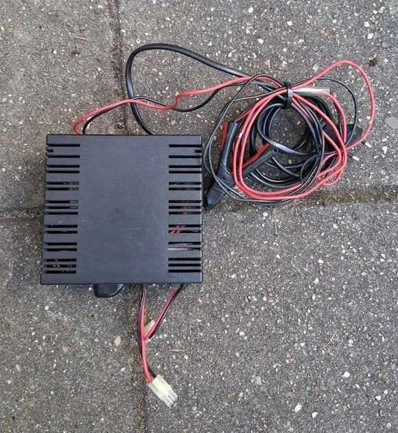 ARLEC CB24 Snellader voor NiCAD/Tamiya batterijen, Gebruikt, Onderdeel, Overige schalen, Overige typen