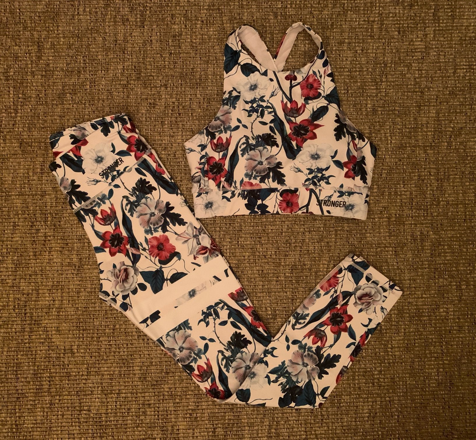 STRONGER set bloemen maat S, Kleding | Dames, Wit, Ophalen of Verzenden, Maat 36 (S), Fitness of Aerobics