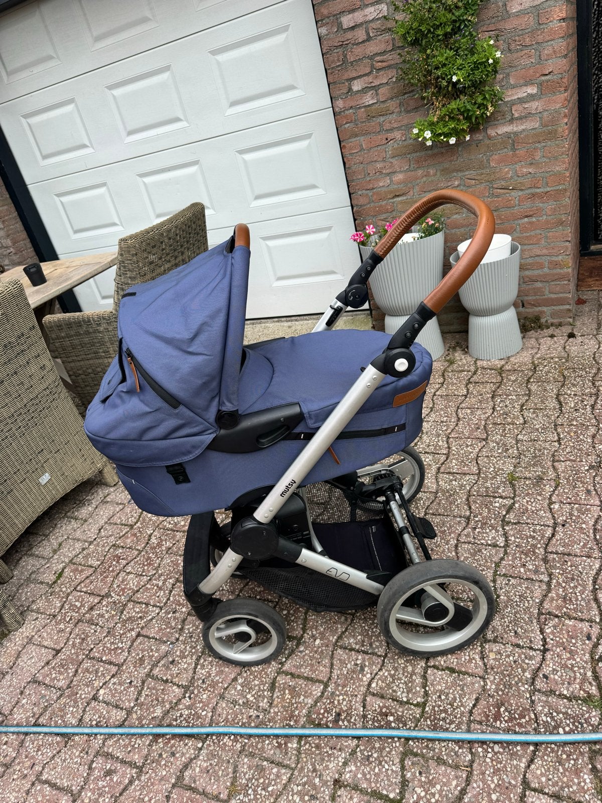 Mutsy Evo Combiwagen  3 in 1 met Maxi-Cosi en reiswieg etc, Kinderen en Baby's, Kinderwagens en Combinaties, Gebruikt, Ophalen of Verzenden