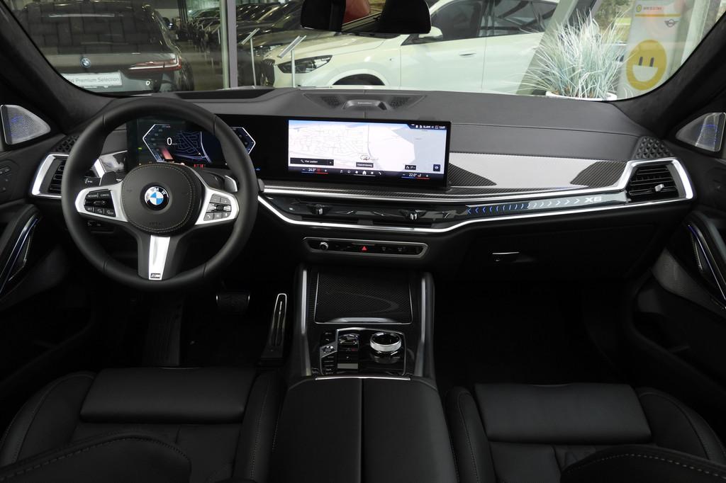 BMW X6 xDrive40i M Sport Automaat / Panoramadak / Trekhaak /, Automaat, Zwart, Stoelverwarming, Bedrijf