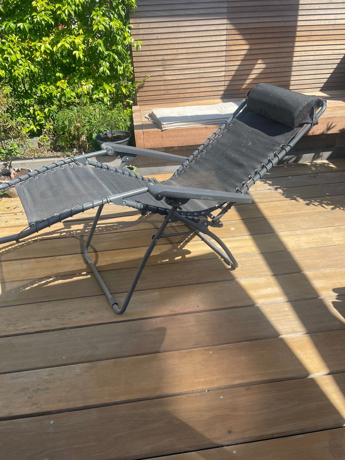 2 Tuin/ligstoelen ( indentiek), Tuin en Terras, Ligbedden, Ophalen, Zo goed als nieuw