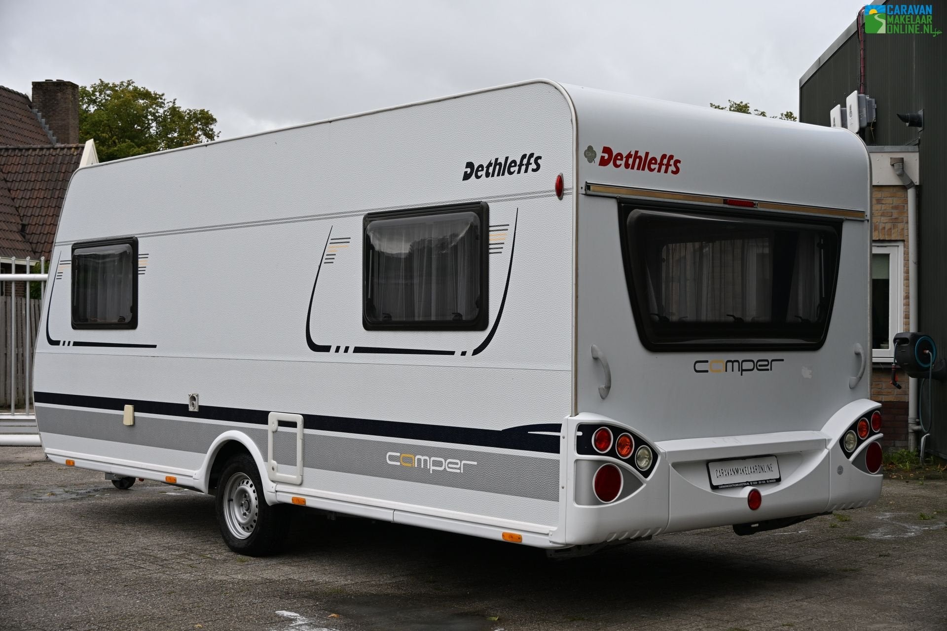 Dethleffs Camper 510 V Enkele bedden Boiler BOVAG 2026, Caravans en Kamperen, Caravans, Rondzit, Bedrijf, Dethleffs, 5 tot 6 meter